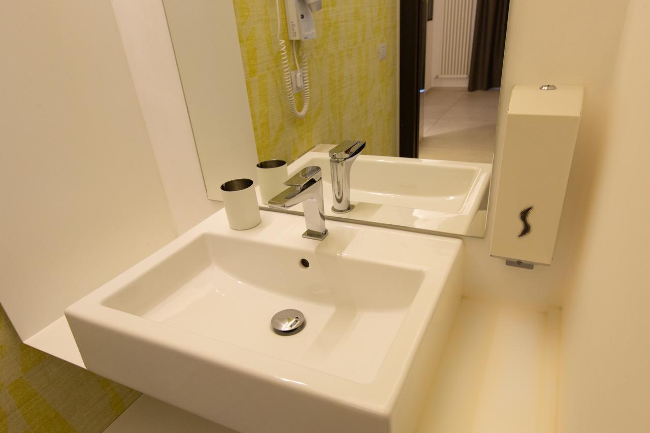 Hotel New Bari Bitritto Екстер'єр фото